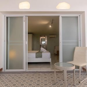 Deluxe Zimmer mit Kingsize-Bett